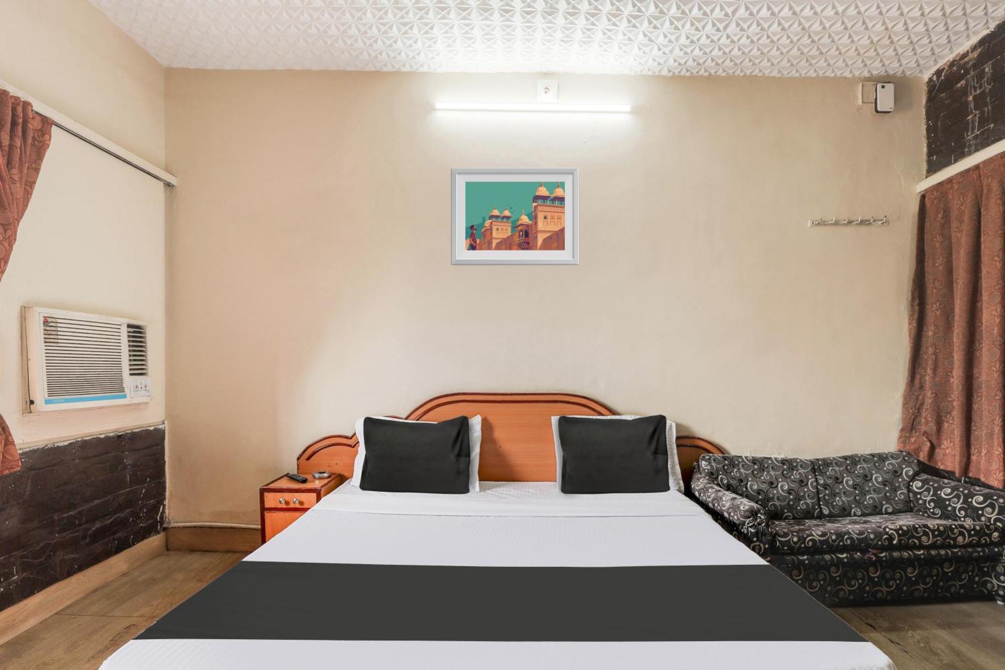 Hotel O Ellis Ahmadábád Kültér fotó
