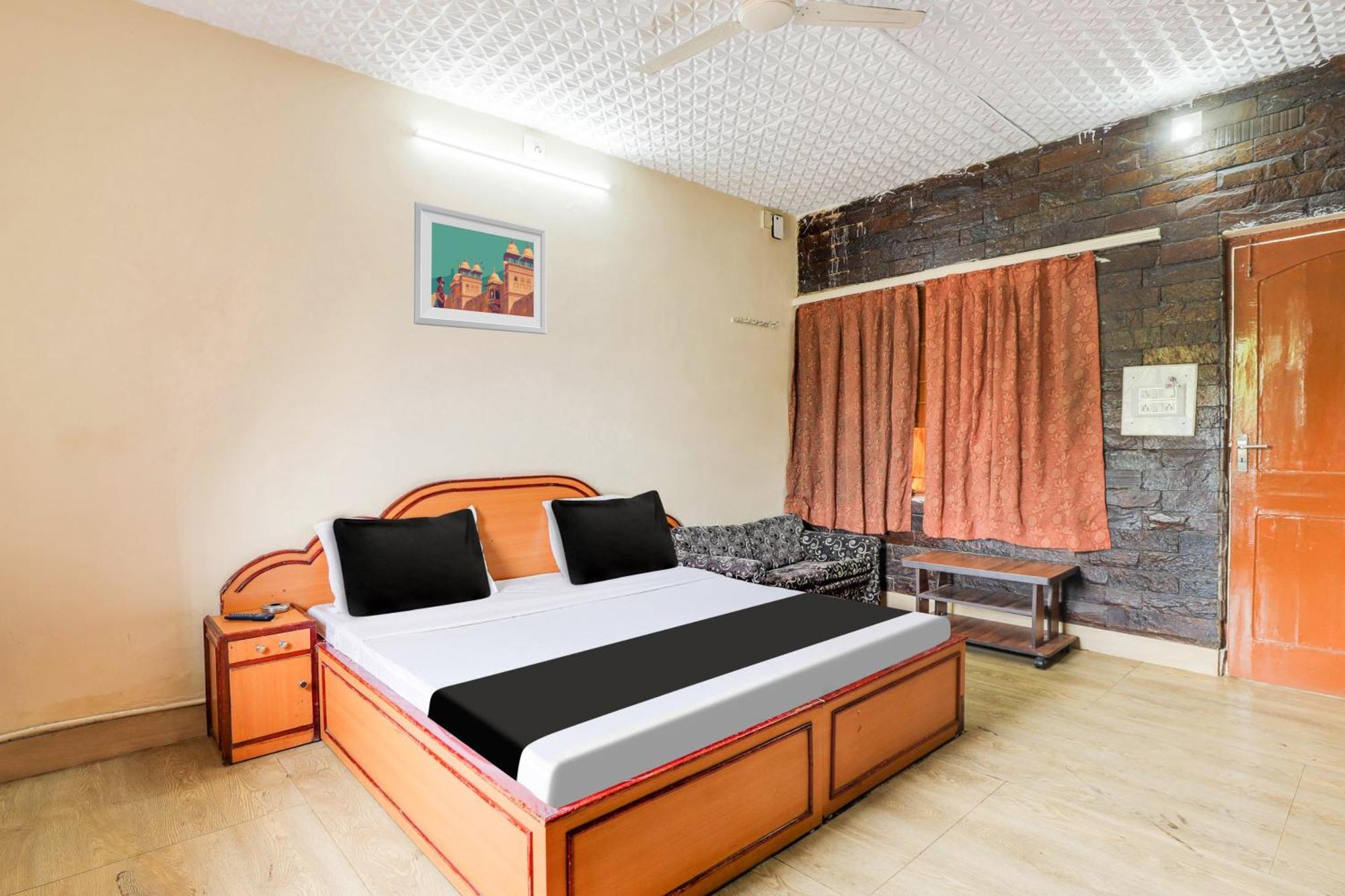 Hotel O Ellis Ahmadábád Kültér fotó