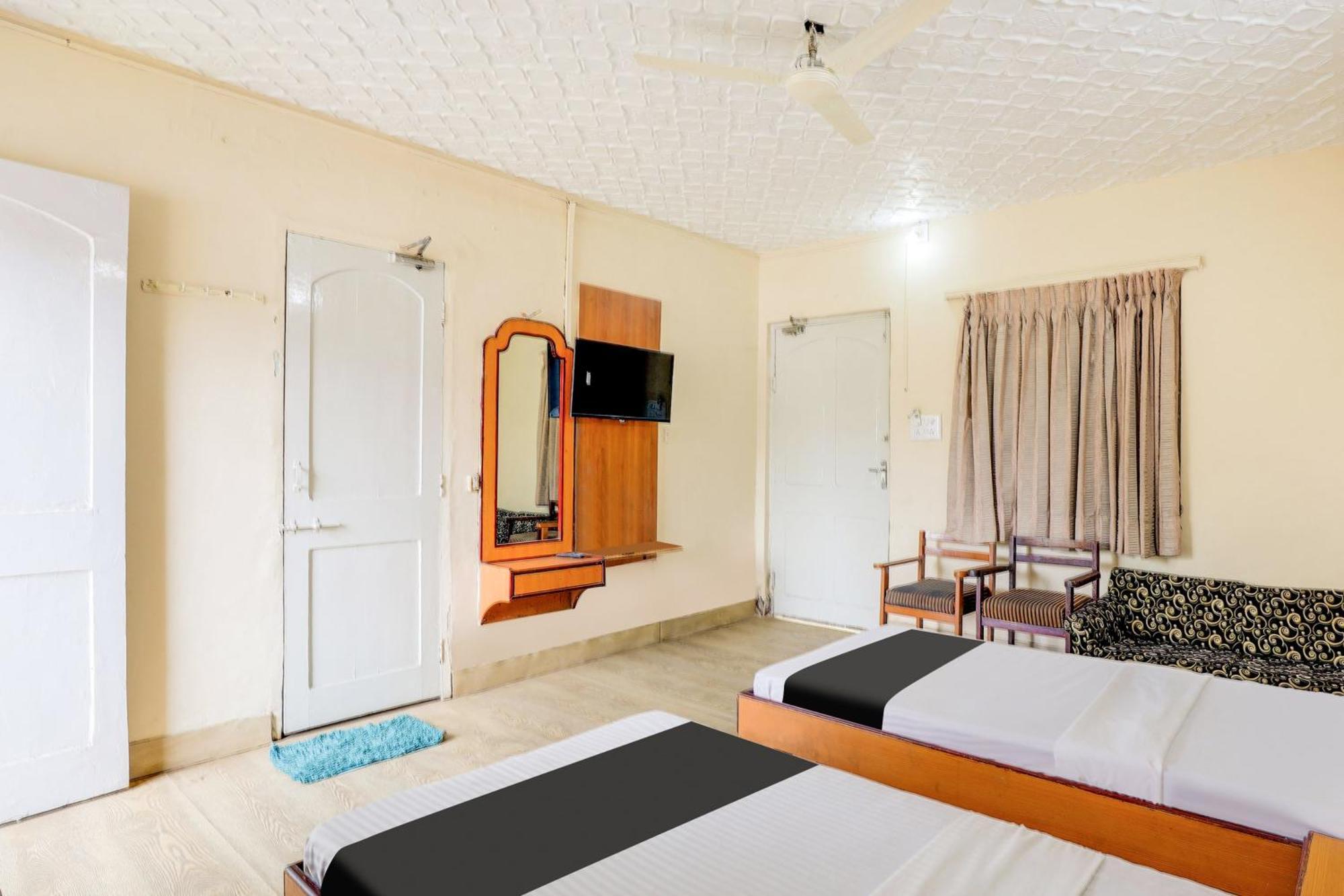 Hotel O Ellis Ahmadábád Kültér fotó
