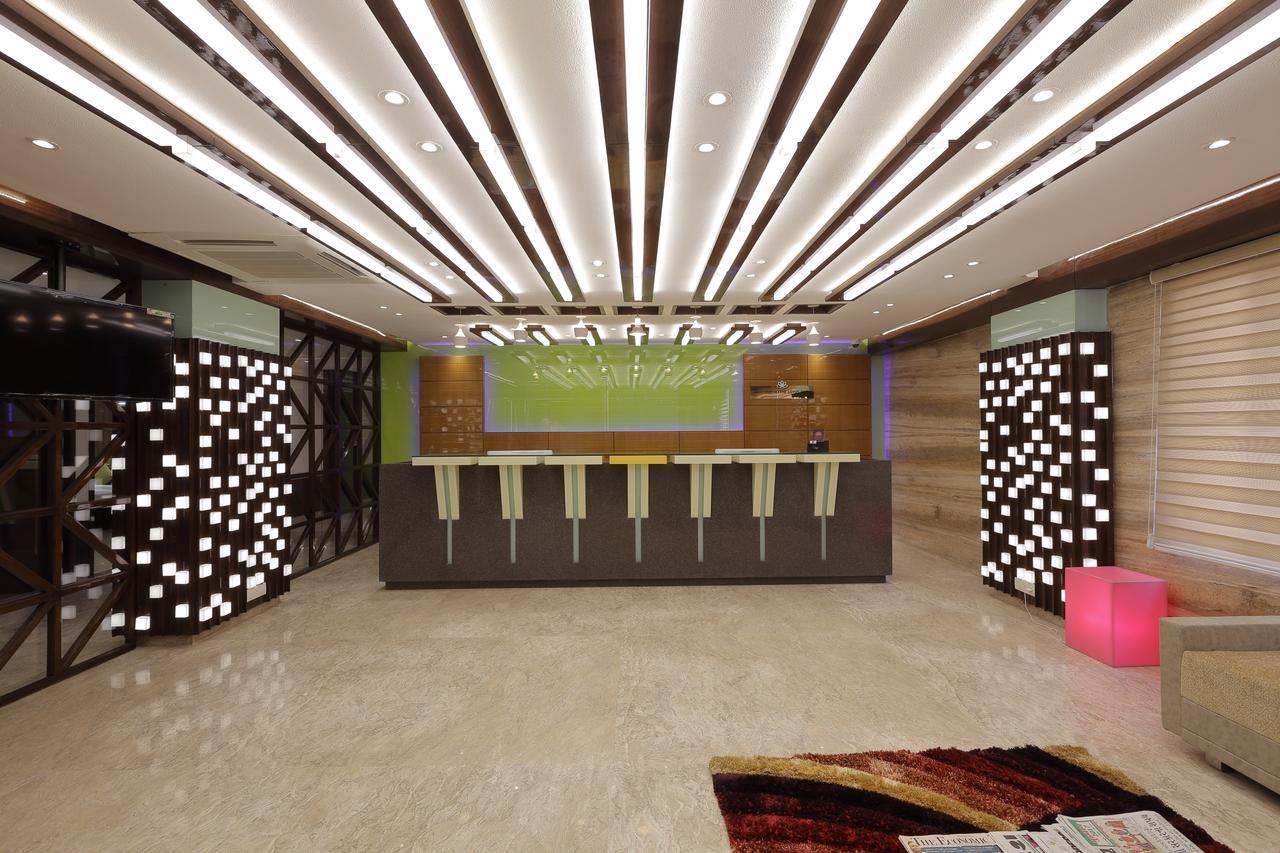 Hotel O Ellis Ahmadábád Kültér fotó