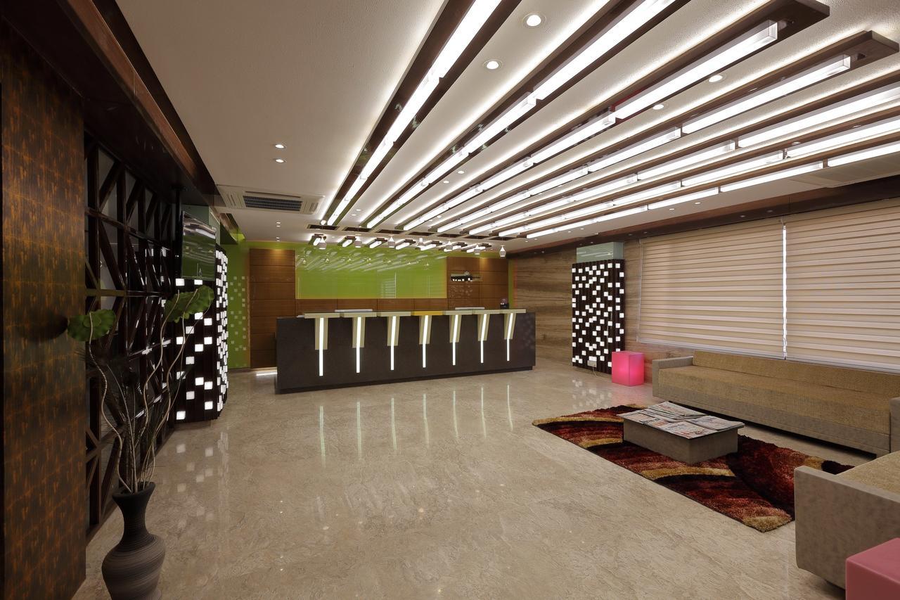 Hotel O Ellis Ahmadábád Kültér fotó